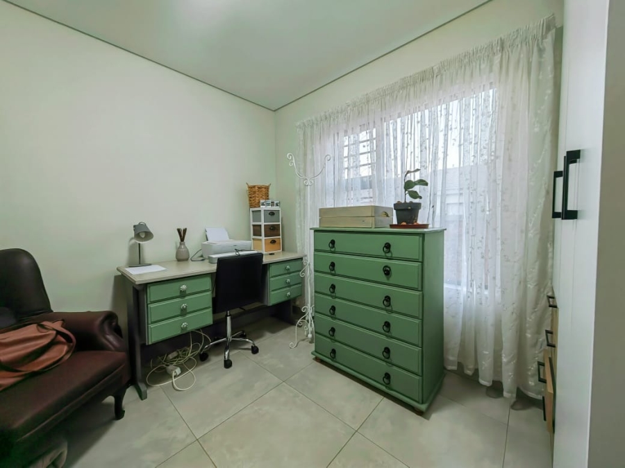 3 Bedroom Property for Sale in Baillie Park North West